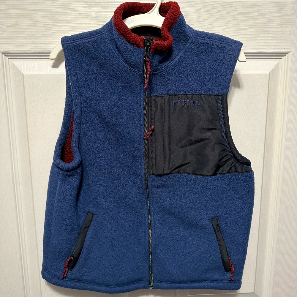 Gap kids boys fleece vest size L (10)